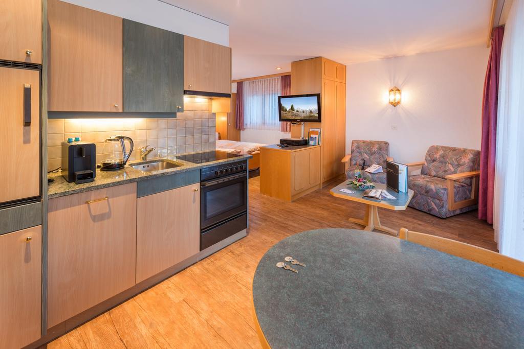 Helvetia Apartments Saas Fee Extérieur photo