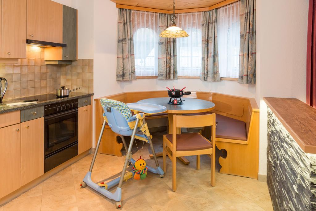Helvetia Apartments Saas Fee Extérieur photo